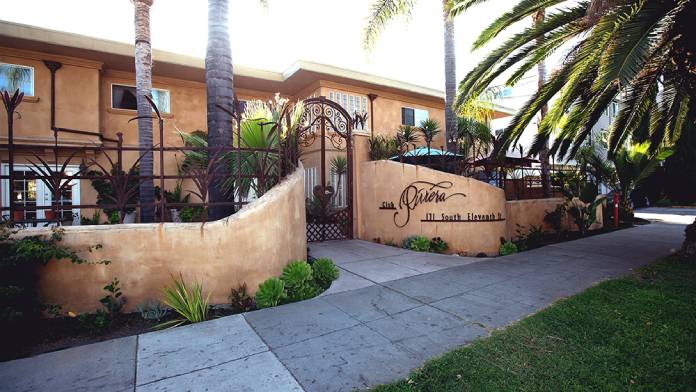 Riviera Club