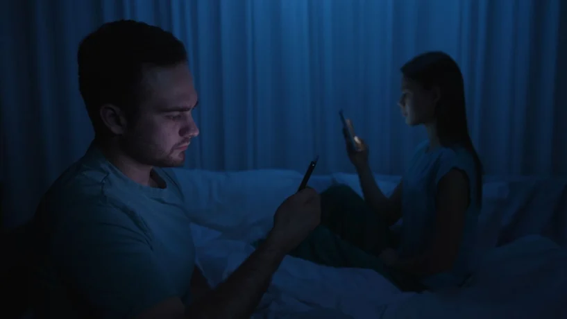 social media addiction dual